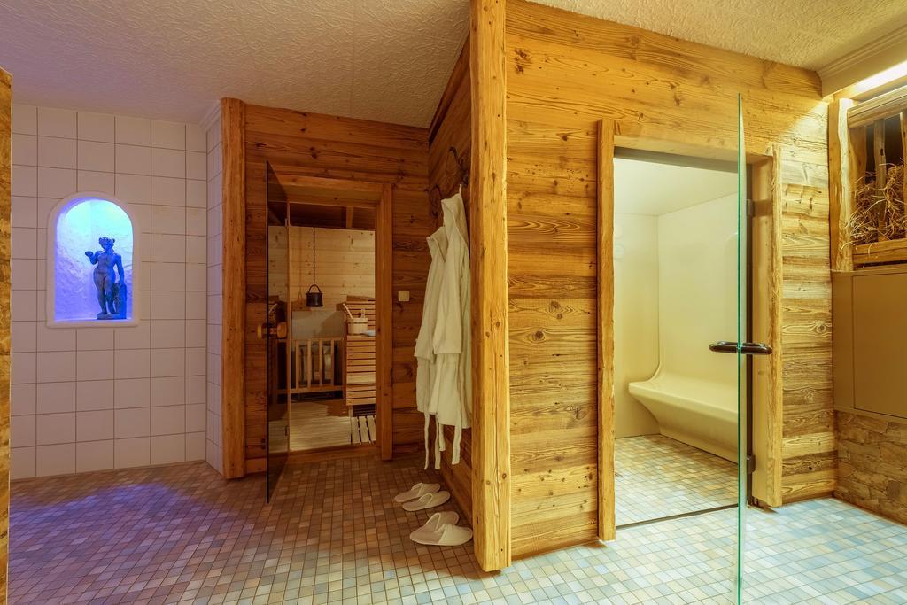 Hotel Parkhotel Tannenhof 4*