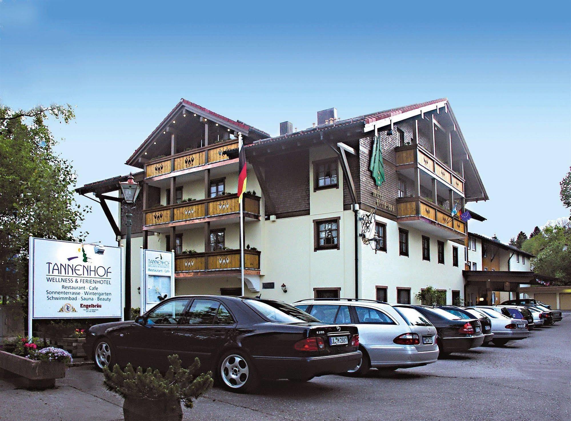 Parkhotel Tannenhof Hotel